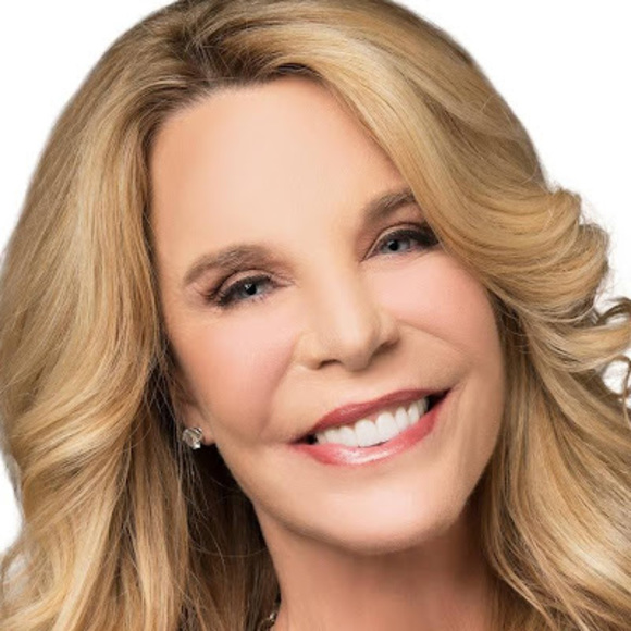 Meet your Posher, Tina - Picture 1 of 1